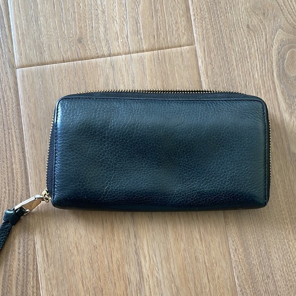 Tory Burch Wallet - Picture 3 of 4